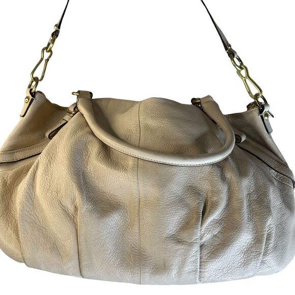 Coach Pebbled Leather Purse‎ - Picture 4 of 8